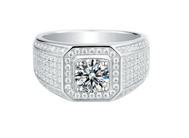 Mariano Moissanite ring by Kyro